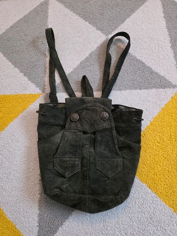 Sac à dos en daim vintage
