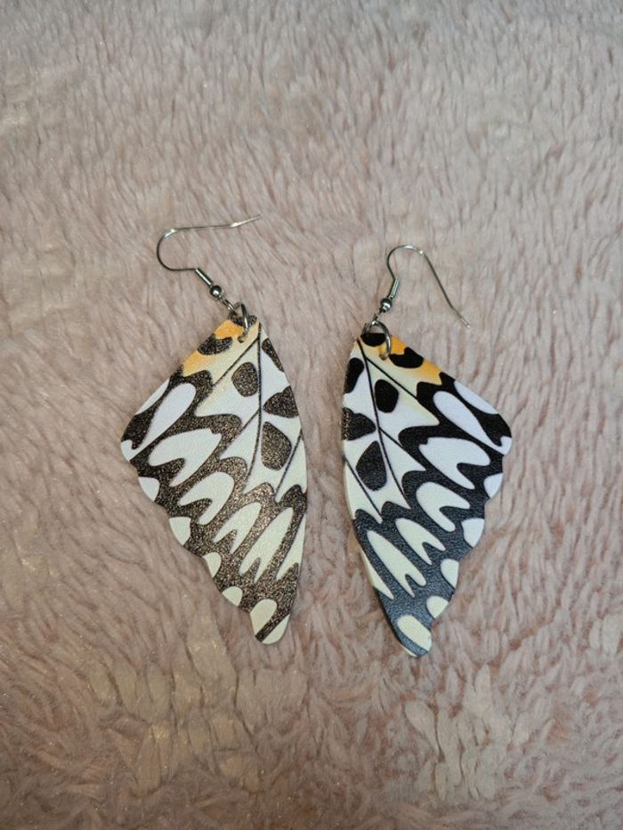 Boucles d'oreilles ailes de papillon - photo numéro 2