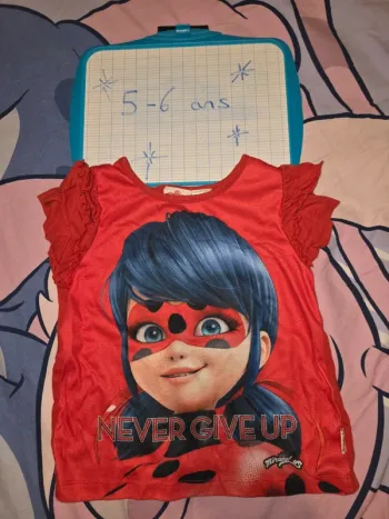 T-shirt ladybug
