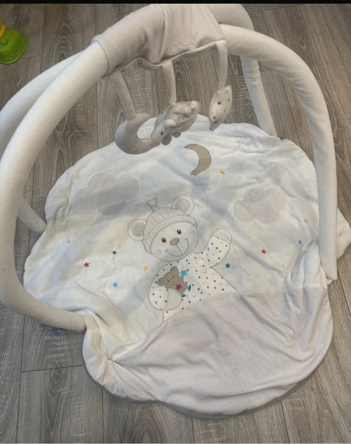 Tapis d’éveil mots d’enfants
