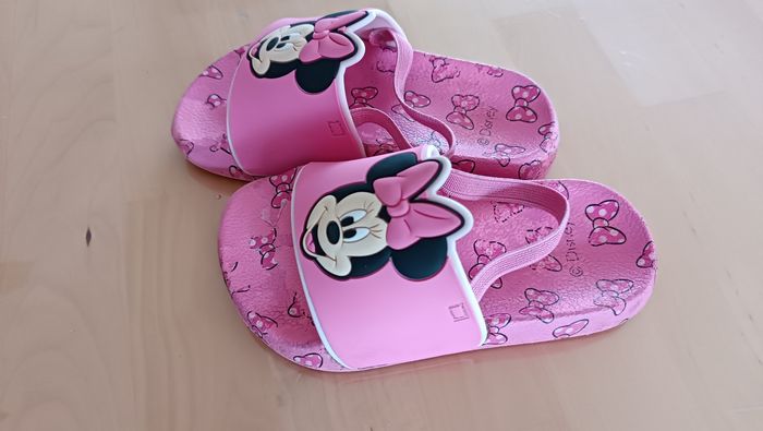 Claquettes Disney - photo numéro 2