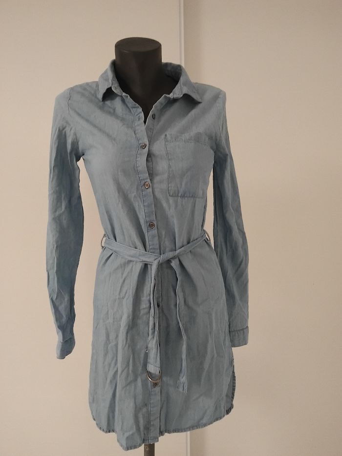 Robes femme taille S comme neuf prix 5euros  la robes - photo numéro 3