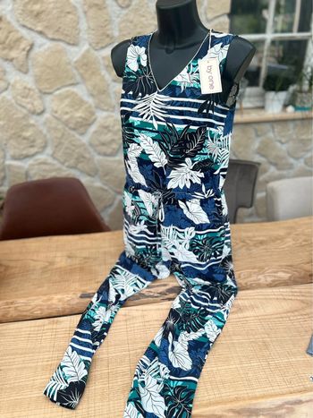 Combinaison L 40 neuve étiquetée marque by one tropical été Combi pantalon longue