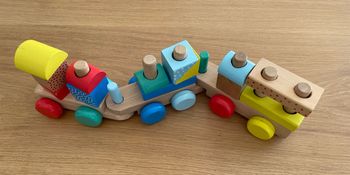 Train en bois