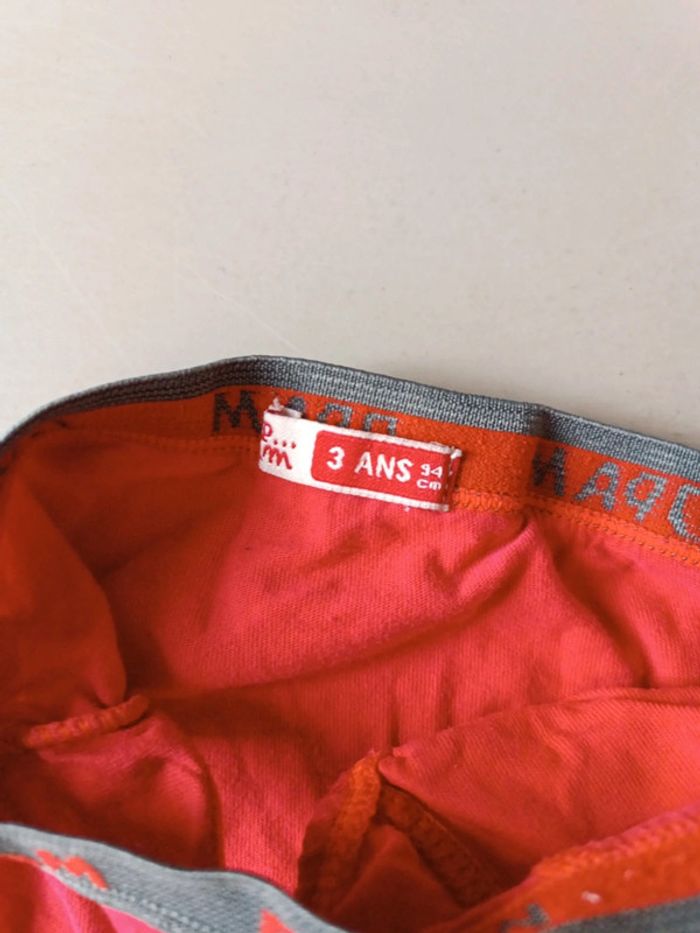 Lot de 2 slips DPAM et YCC. Taille 4 ans - photo numéro 4