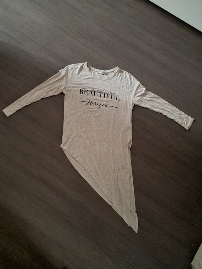 Tee shirt asymetrique