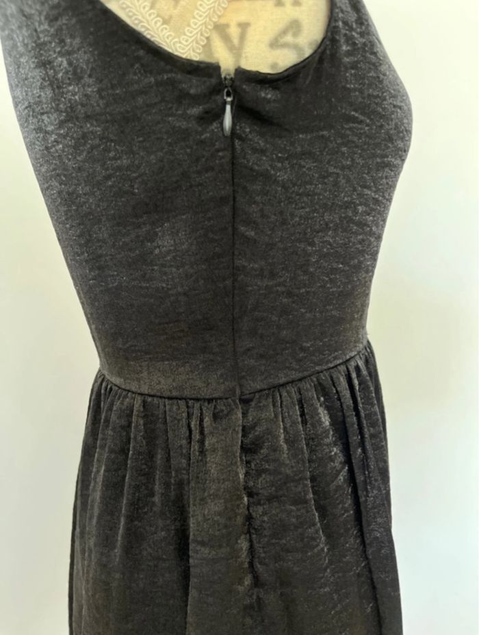 Robe scintillante d’occasion - photo numéro 2