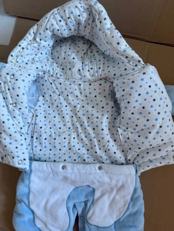 Combinaison chaîne bébé 1 mois - photo numéro 7