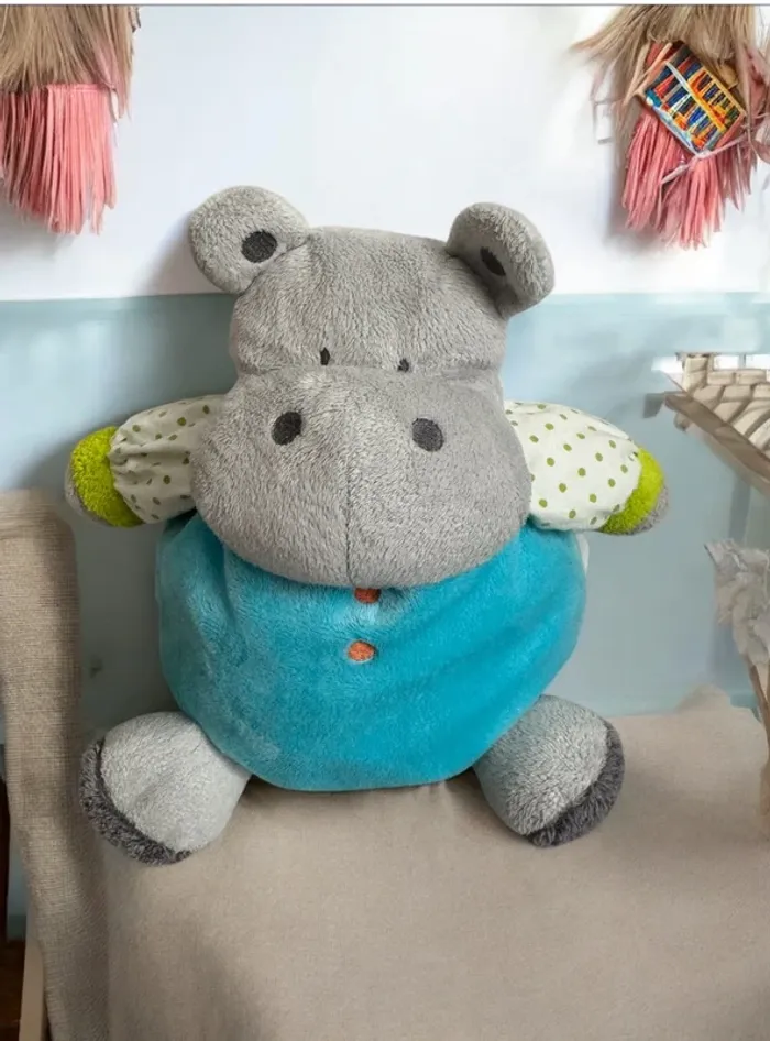 Hippopotame Obaïbi avec grelot