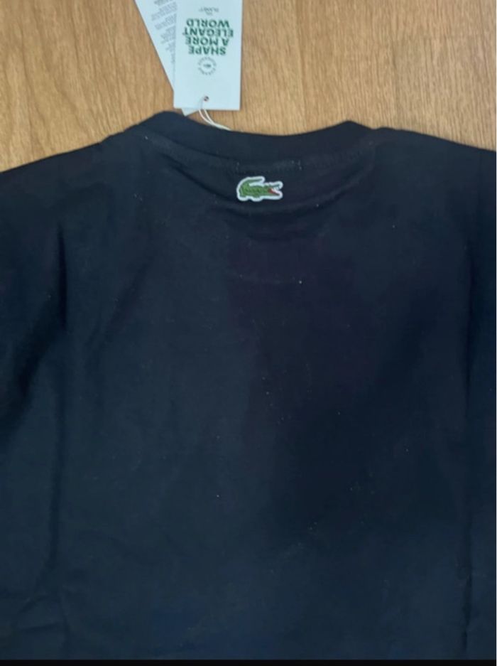 Tee shirt Lacoste neuf - photo numéro 2