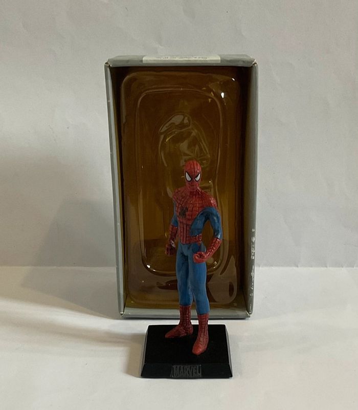 Figurine Marvel Comics Spiderman - photo numéro 2