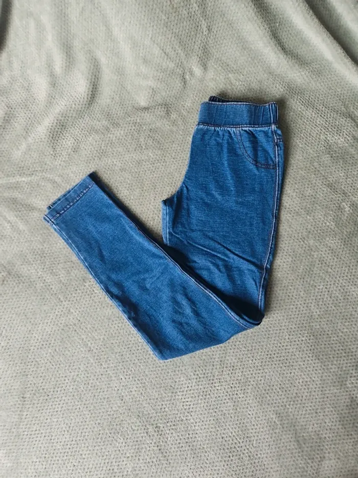 Jean slim type jegging taille 12 ans
