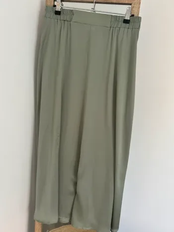 Jupe longue en satin