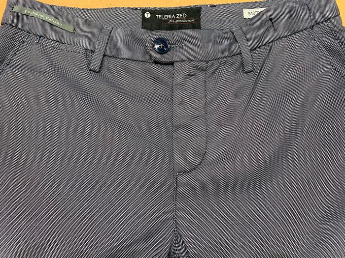 Pantalon chino Teleria Zed