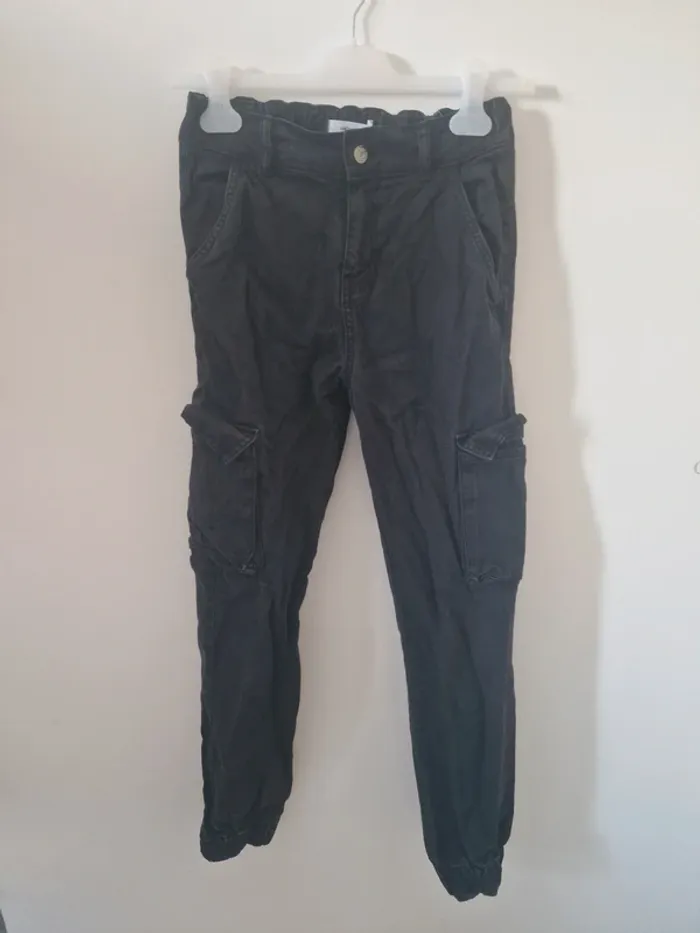 Pantalon cargo