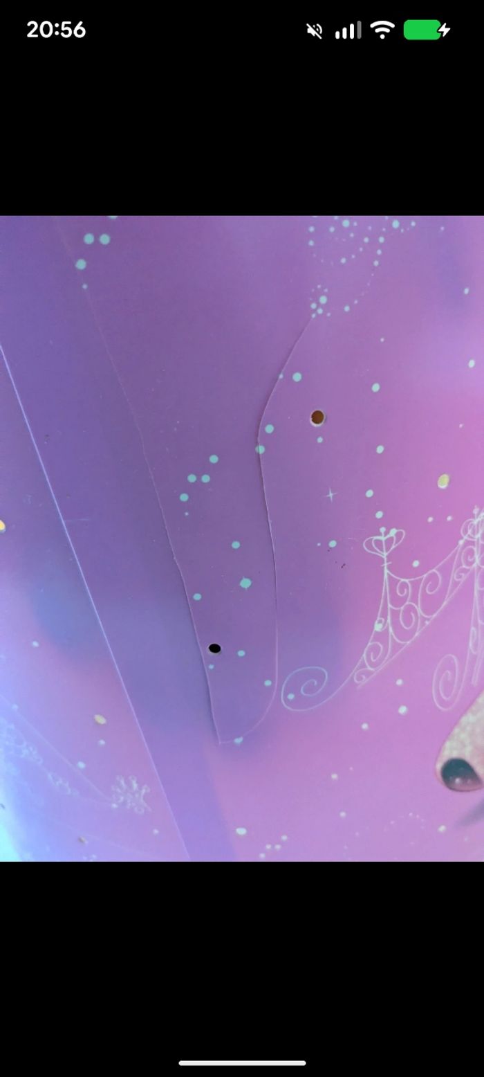 Beau lustre princesses Disney. - photo numéro 10