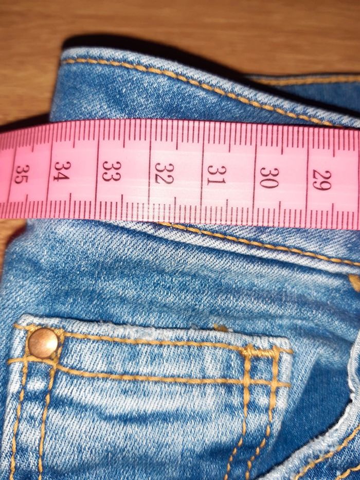 Jeans effets usés droit femme taille 34 - photo numéro 5