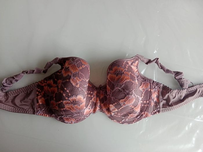 Soutien gorge dentelle taille 95E