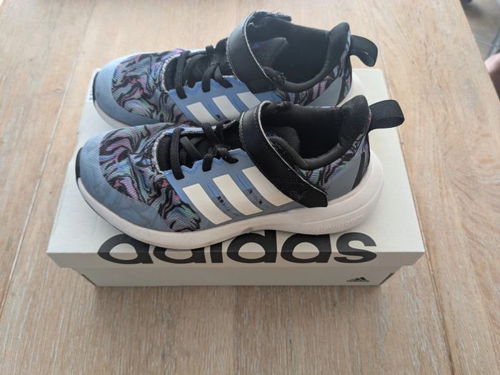 Basket adidas fille 32 - photo numéro 2