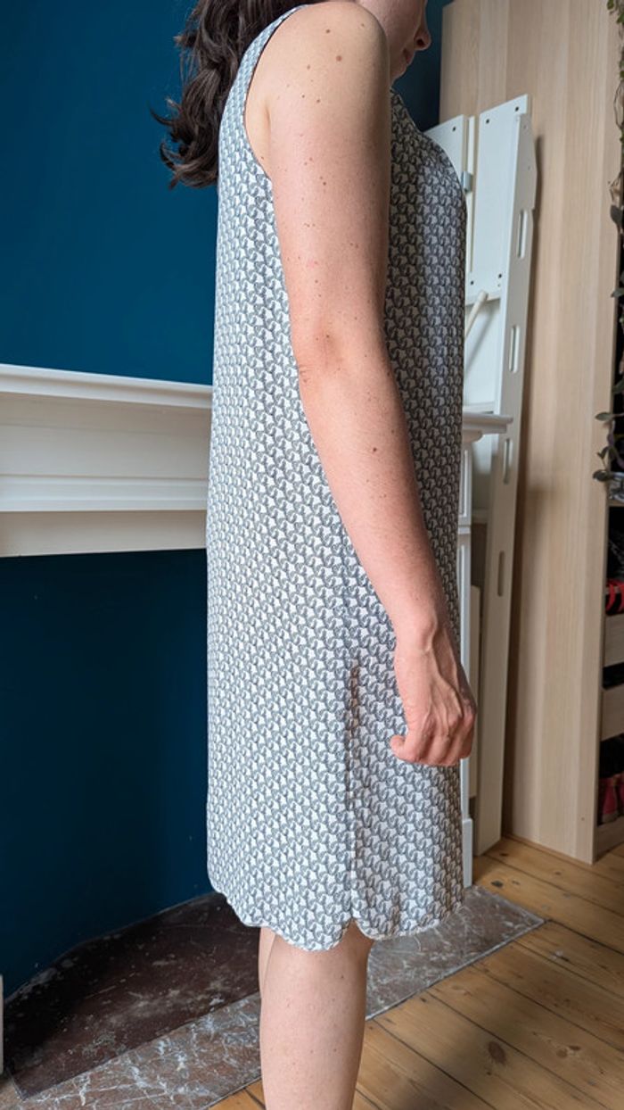 Robe chic H&M taille 40 - photo numéro 3
