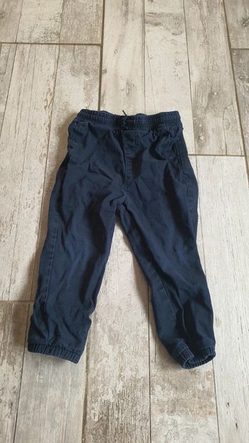 Pantalon kiabi 3 ans en très bon état