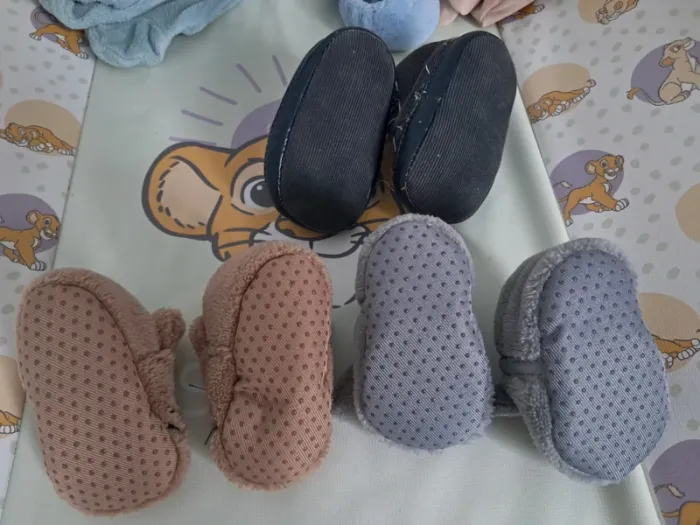 Chaussons bébé - photo numéro 2