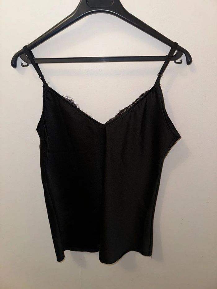 Top noir ajouré S/M neuf premium - photo numéro 4