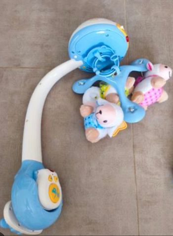 Veilleuse musicale, bébé