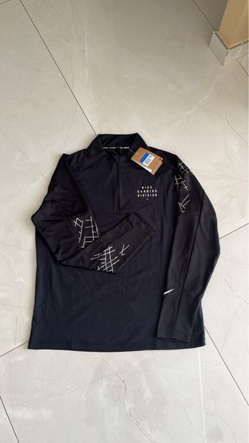 Nike Running Division Dri-FIT ADV