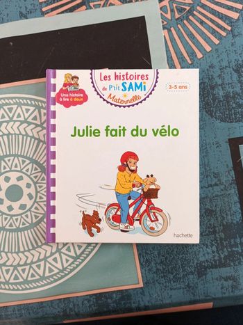 Les histoires du p'tit Sami Julie fait du vélo