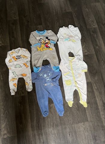 Lot vêtement bébé garçon