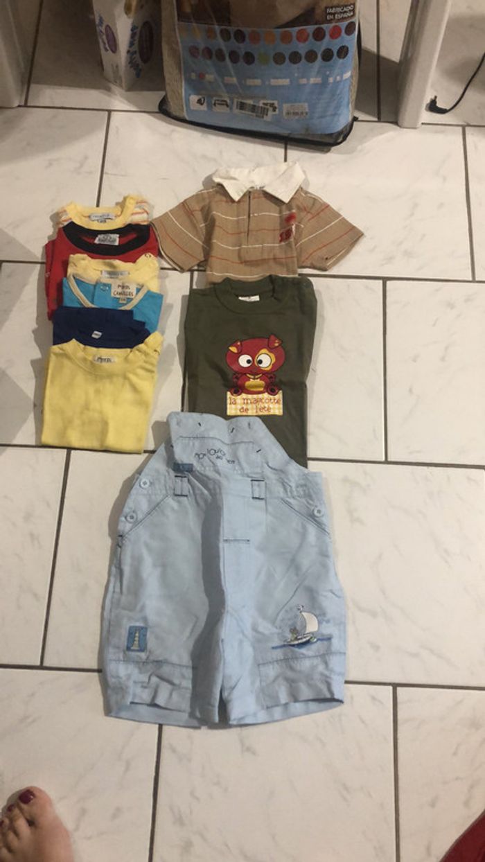 Lot de 9 vêtements bébé 12 mois