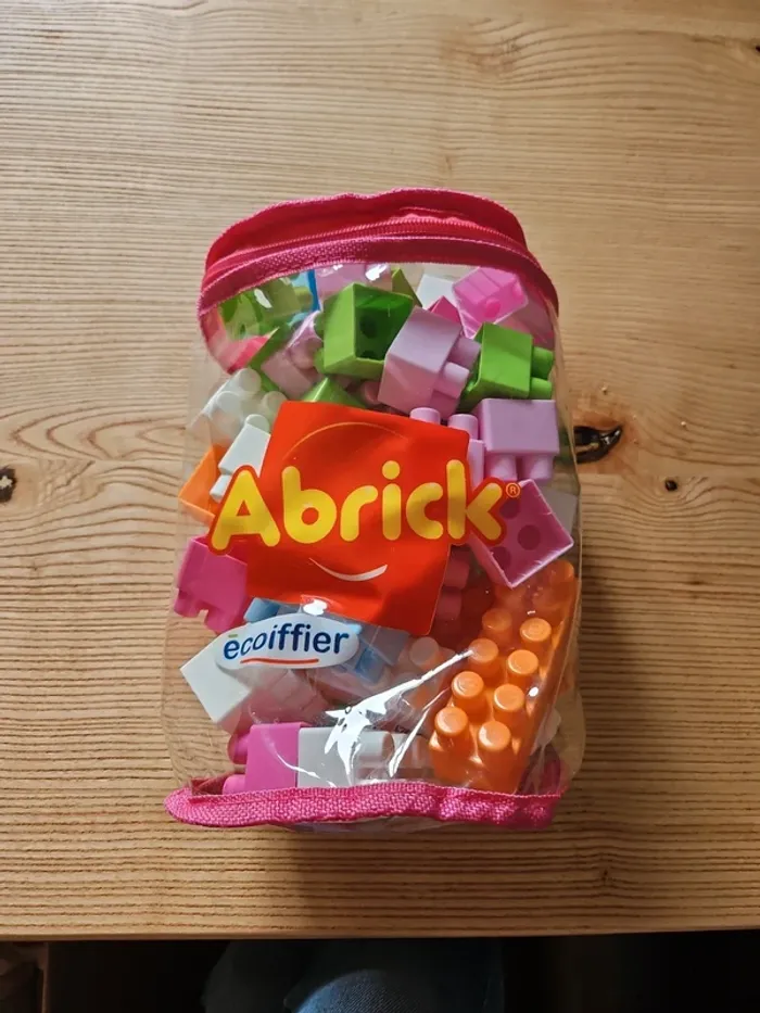 Lego 1er age.
