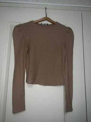 Tops Bershka
