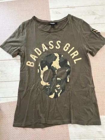 T-shirt S