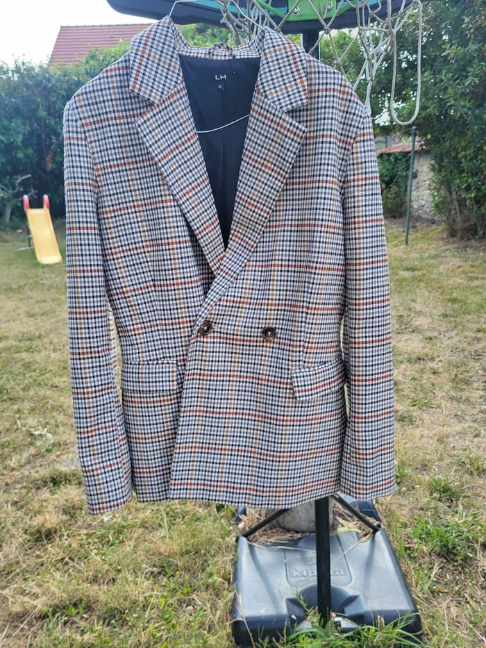 Ensemble blazer jupe - photo numéro 4