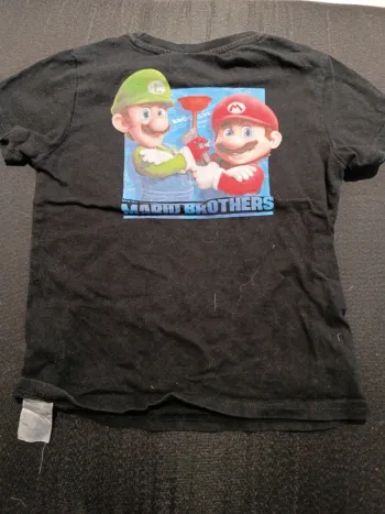 Tee shirt mario