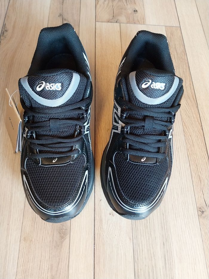 Paire asics gel sekiran noir - photo numéro 2