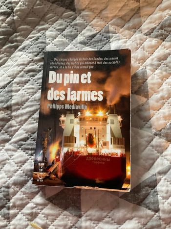 #Du Pin et des larmes Philippe Mediaville )