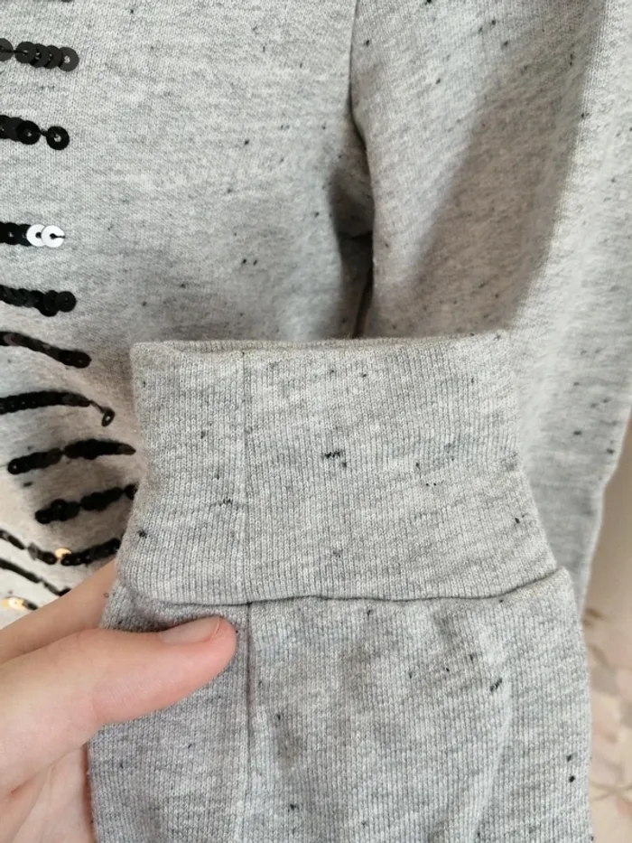 Sweat gris à message wild life and free et sequins noirs / kiabi / (M) - photo numéro 5
