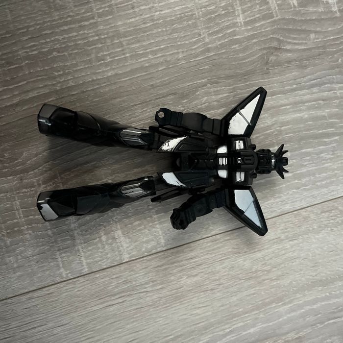 Figurine articulée type transformer