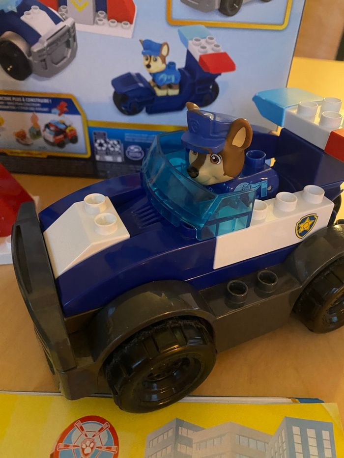 La voiture de police de Chase - photo numéro 4