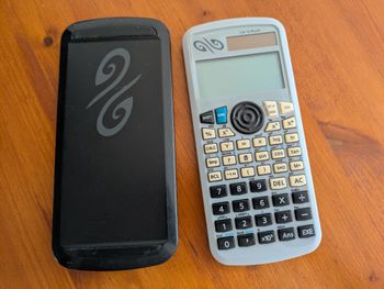 Calculatrice scientifique CS-12 PLUS