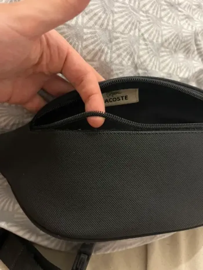 Banane / sacoche lacoste noire - photo numéro 7