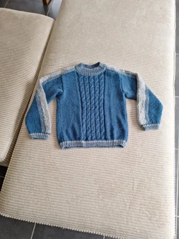Pull en laine fait main