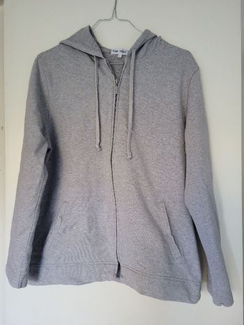 Sweat à capuche taille L