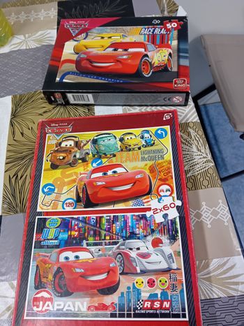 Avant 2 jeux On très bon état avec toutes les pièces 6 €