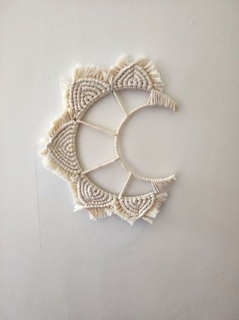 Lune en macramé