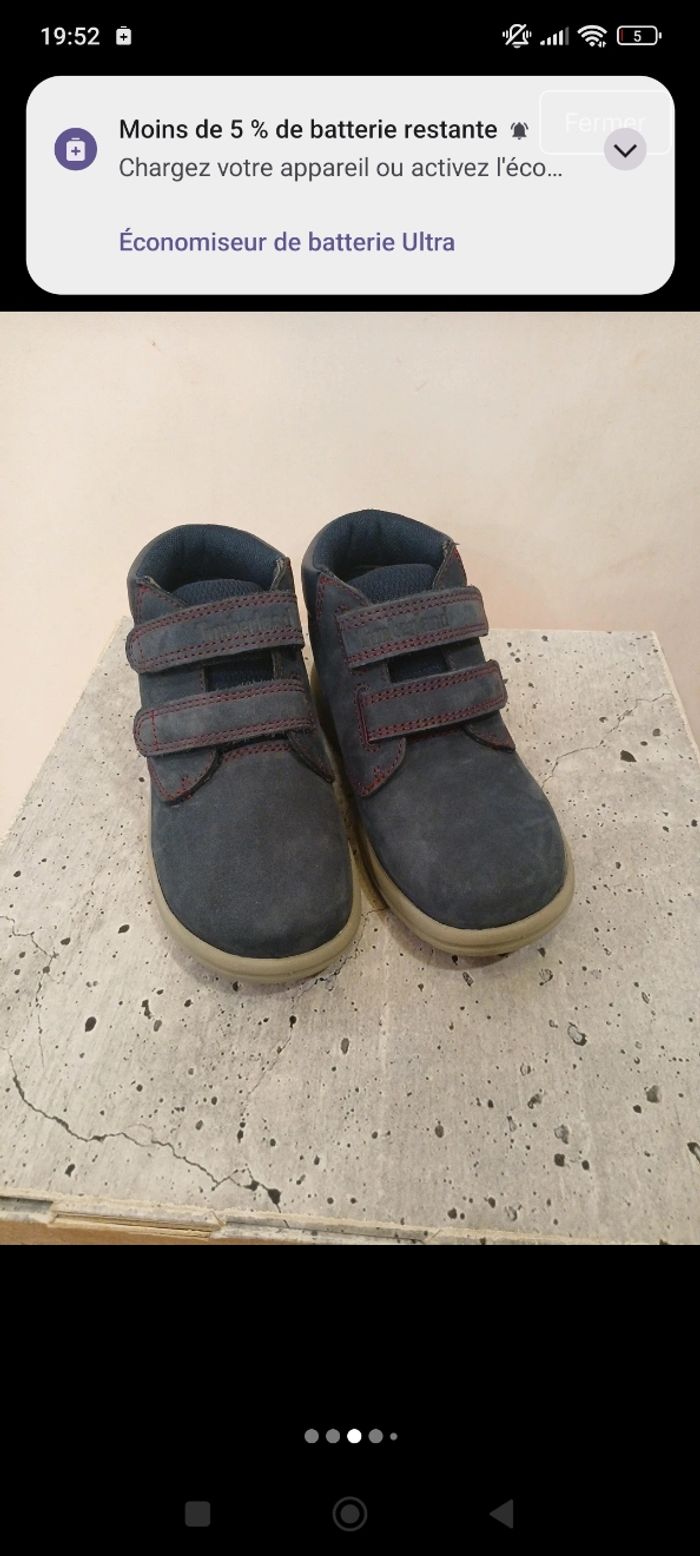 Baskets Timberland à scratch taille 28 - photo numéro 3