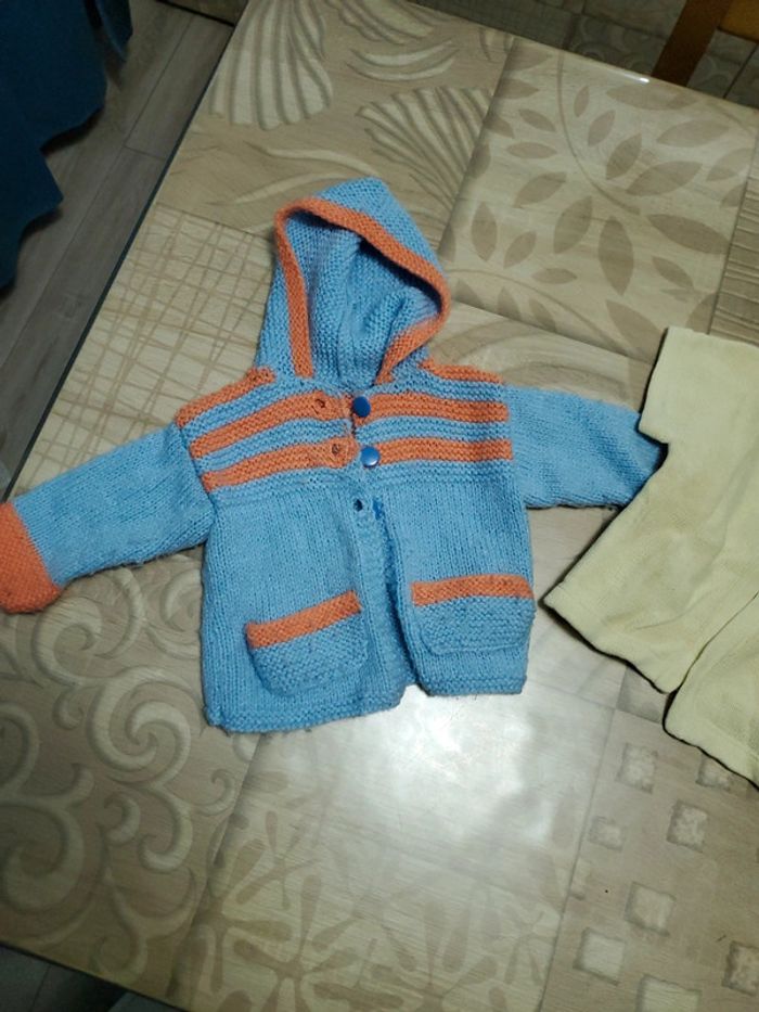 Lot 2 gilets 86 cm - photo numéro 2